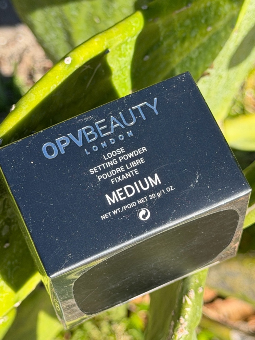 OPVBeauty London Loose Setting Powder In Medium - Picture 7 of 9